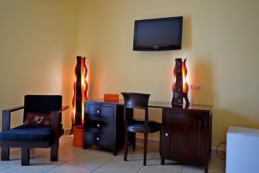 Hotel Joffre Toamasina Zimmer foto
